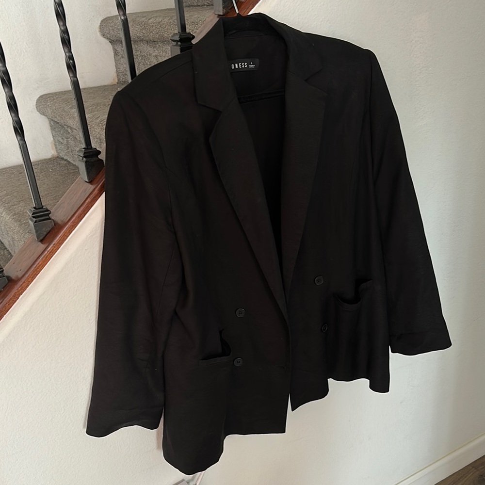 Lioness Black Tailored Blazer